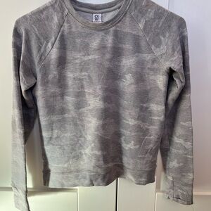 Athleta Kids Gray Patterned Sweatshirt